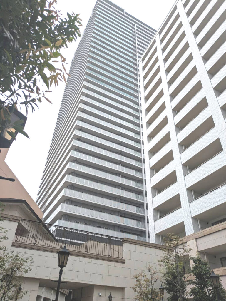 仲介物件のご紹介【ロイヤルメドゥ香里園タワー24階】